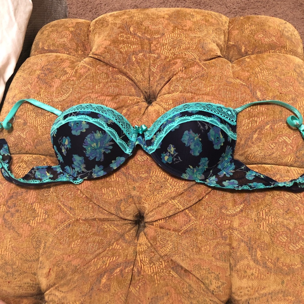 Blue floral bra